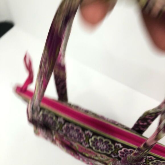 Vera Bradley Pink Paisley Tote Zipper Top Lots of Pockets Inside - Picture 8 of 8